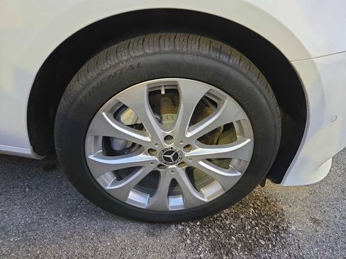 Used 2019 Mercedes-Benz E 300 4MATIC w/ Premium 1 Package image 2