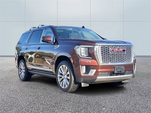 Used 2023 GMC Yukon Denali image 3