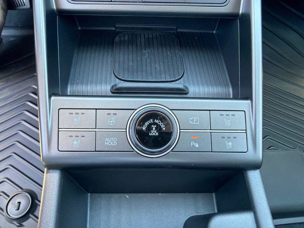 New 2026 Hyundai Kona Limited AWD/4WD image 18
