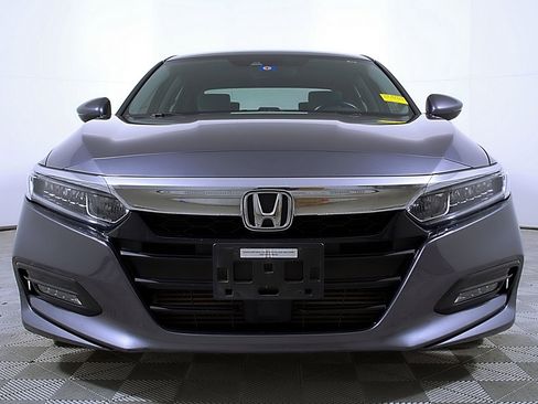 Used 2018 Honda Accord EX image 5