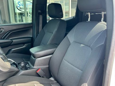 Used 2023 Chevrolet Colorado Trail Boss w/ Advanced Trailering Package AWD/4WD image 6