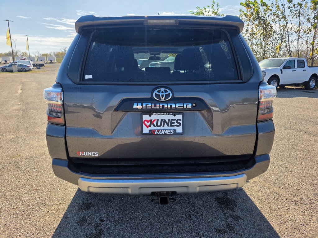 Used 2018 Toyota 4Runner TRD Off-Road Premium w/ Wilderness Package AWD/4WD image 7