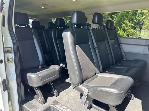 Used 2025 Ford Transit 350 XL RWD image 15