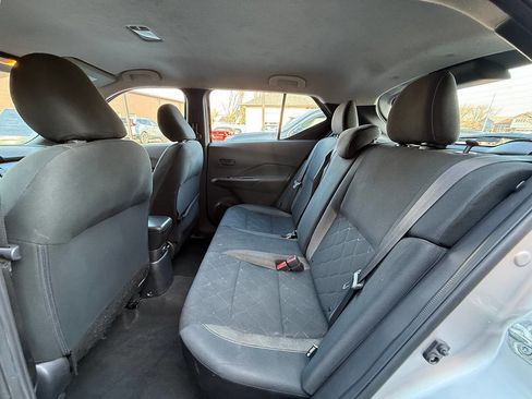 Used 2020 Nissan Kicks S image 17