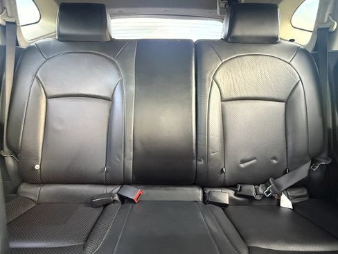 Used 2011 Nissan Rogue SV w/ SL Pkg FWD image 22