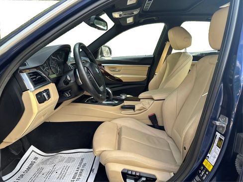 Used 2018 BMW 330i xDrive Sedan AWD/4WD image 11