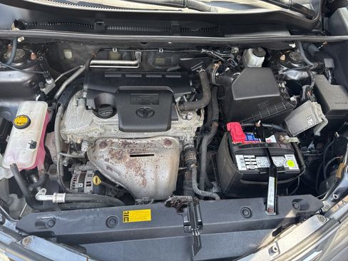 Used 2013 Toyota RAV4 Limited image 36