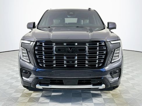 Used 2026 GMC Yukon XL Denali Ultimate w/ LPO, Illumination Package AWD/4WD image 2