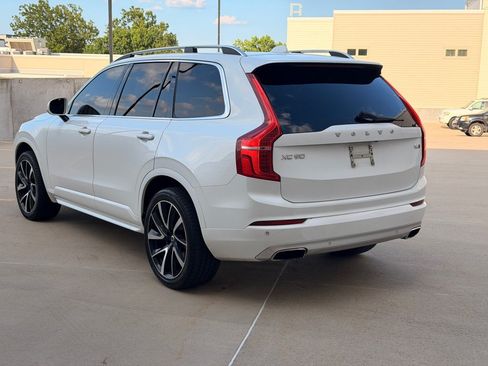 Used 2018 Volvo XC90 T6 Momentum w/ Momentum Plus Package AWD/4WD image 5