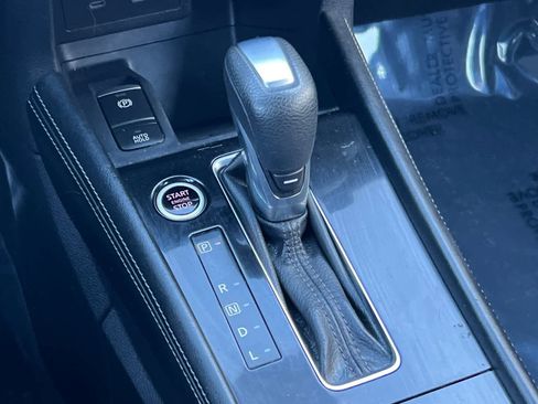 Used 2021 Nissan Kicks SV image 22