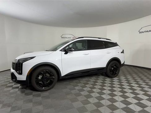 Certified 2026 Kia Sportage X-Line w/ X-Line Premium Package image 4