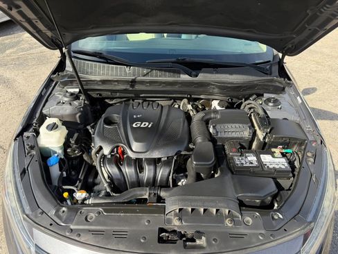 Used 2015 Kia Optima LX FWD image 18