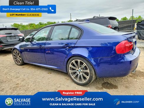 Used 2011 BMW M3 Sedan RWD image 3