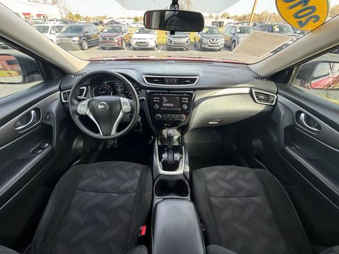 Used 2016 Nissan Rogue S image 12