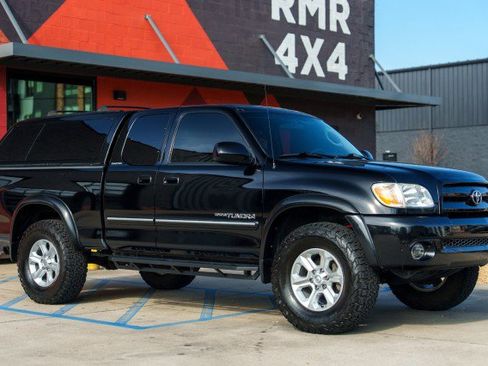 Used 2005 Toyota Tundra Limited image 3