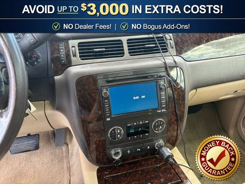 Used 2011 GMC Yukon XL Denali RWD image 20