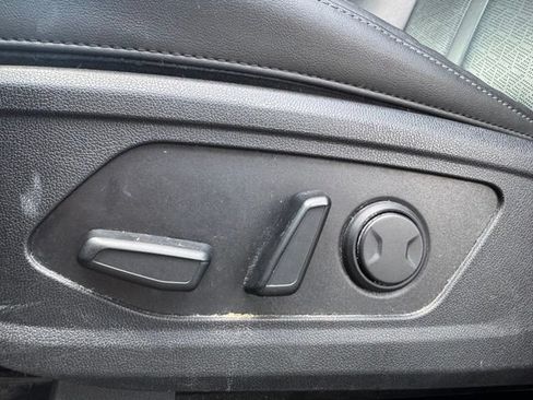 Used 2023 Kia Sorento SX FWD image 20
