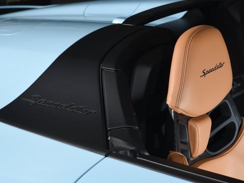 Used 2019 Porsche 911 Speedster RWD image 22