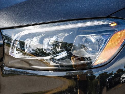 New 2026 Mercedes-Benz GLS 450 4MATIC image 7