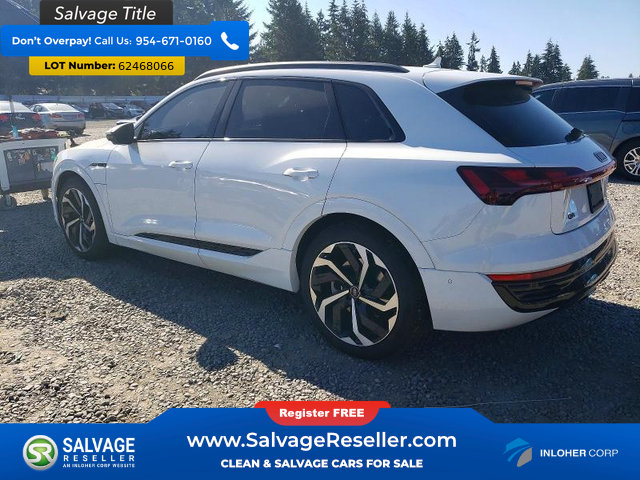 Used 2024 Audi Q8 e-tron Prestige AWD/4WD image 4