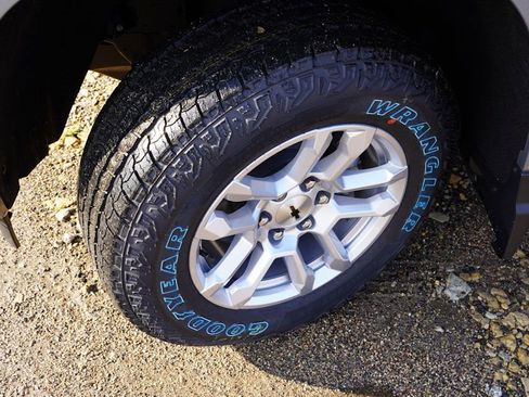 New 2026 Chevrolet Silverado 1500 RST w/ Convenience Package II image 9