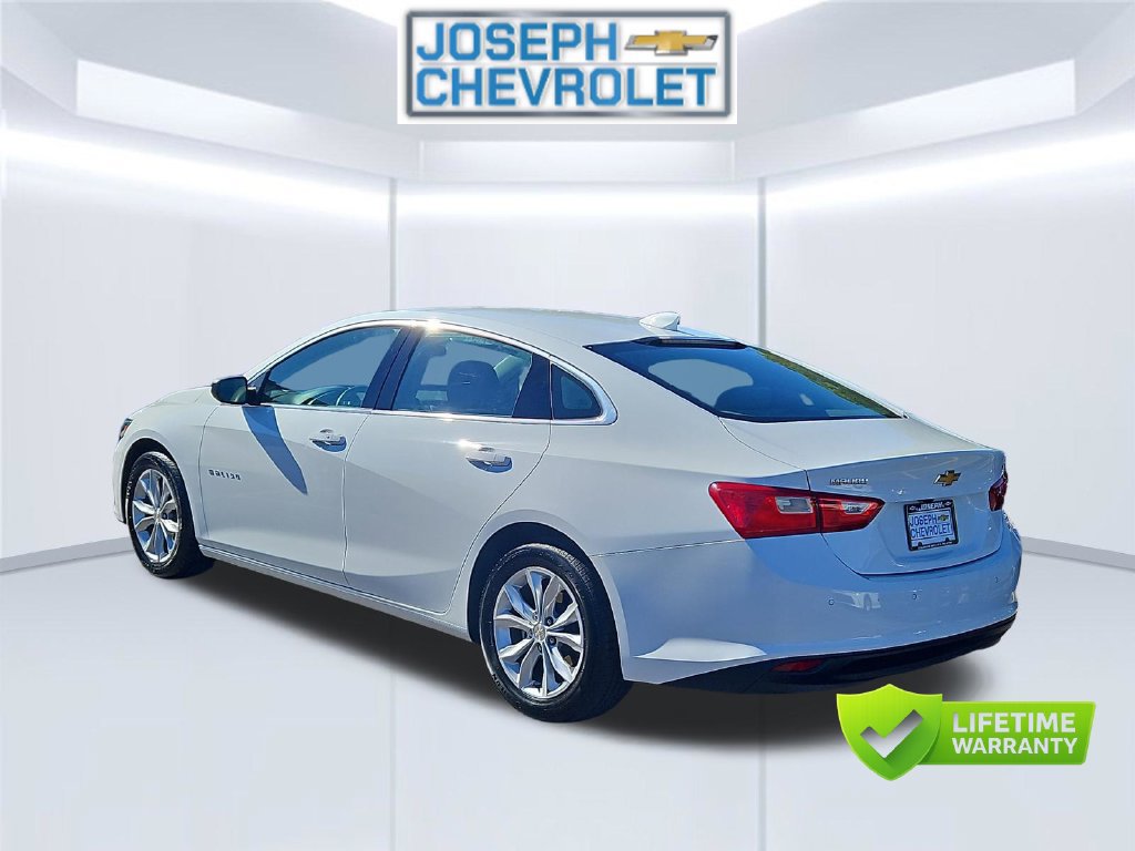 Used 2025 Chevrolet Malibu LT FWD image 4