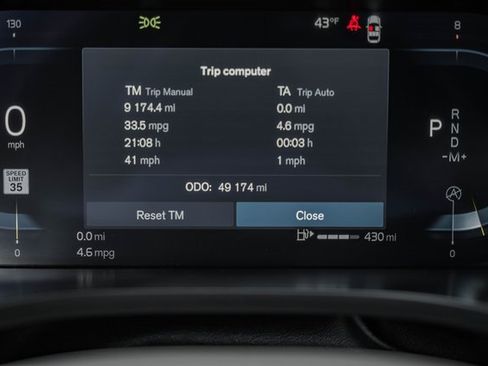 Used 2023 Volvo XC60 B5 Ultimate w/ Climate Package image 39