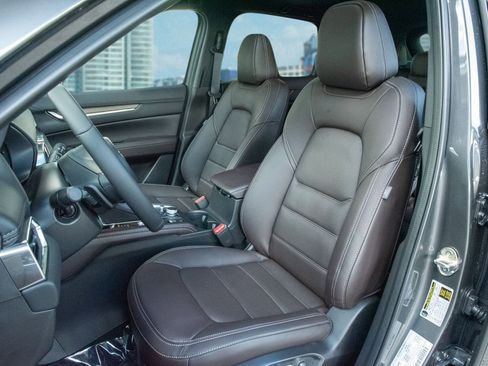 Used 2025 MAZDA CX-5 Signature image 6