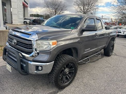 Used 2014 Toyota Tundra SR5 image 1