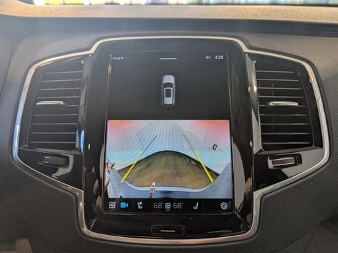 Used 2024 Volvo XC90 B5 Plus w/ Protection Package Premier image 24