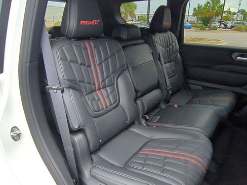 New 2025 Nissan Armada PRO-4X w/ Pro-4X Premium Package image 39