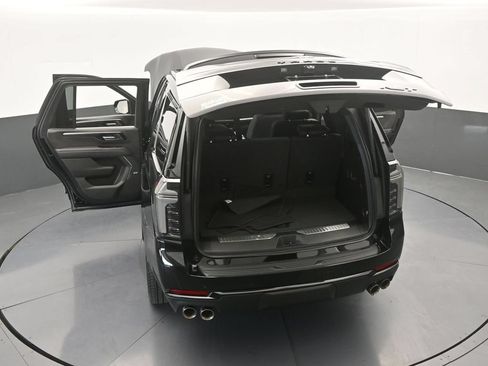 Used 2025 Chevrolet Tahoe RST w/ Comfort Package RWD image 79