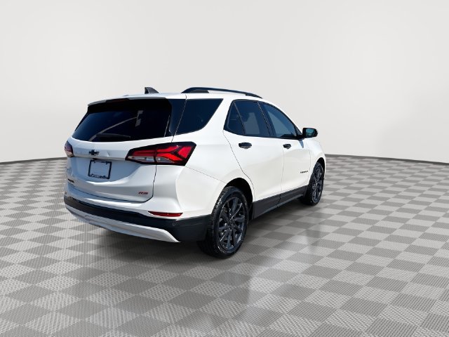 Used 2024 Chevrolet Equinox RS w/ RS Leather Package FWD image 13