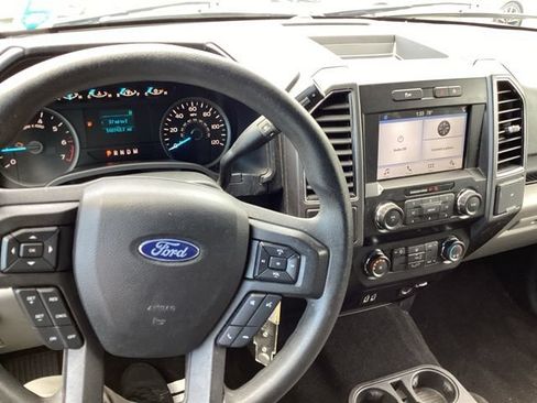Used 2019 Ford F150 XLT AWD/4WD image 6