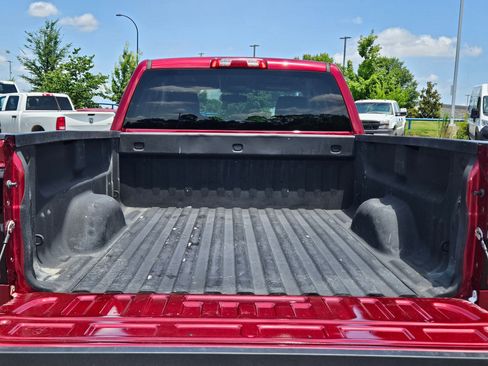 Used 2019 Chevrolet Silverado 1500 LT w/ All Star Edition AWD/4WD image 28