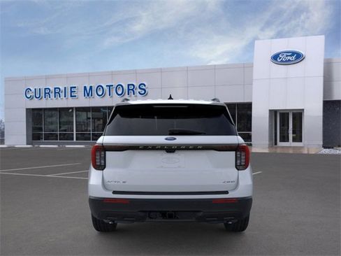 New 2026 Ford Explorer Active image 5