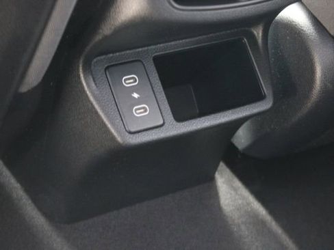 Used 2024 Kia Seltos LX image 23