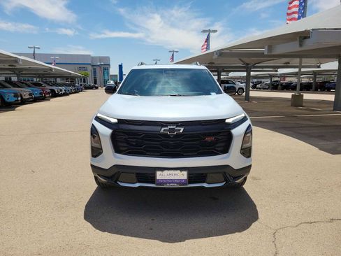 New 2026 Chevrolet Equinox RS w/ LPO, Floor Liner Package FWD image 3