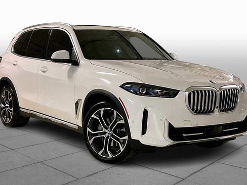 Used 2025 BMW X5 xDrive40i image 2