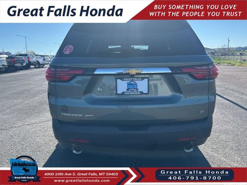 Used 2023 Chevrolet Traverse LT w/ LPO, Floor Liner Package AWD/4WD image 6