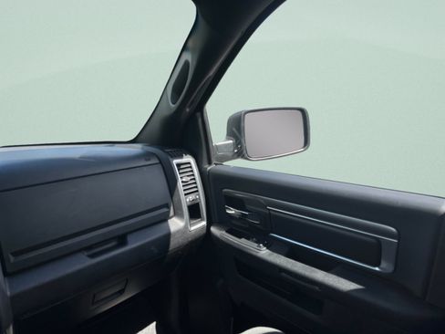 Used 2021 RAM 1500 Classic Warlock AWD/4WD image 28