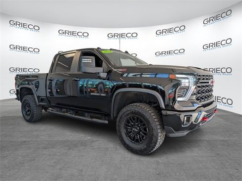 Used 2024 Chevrolet Silverado 2500 ZR2 image 1