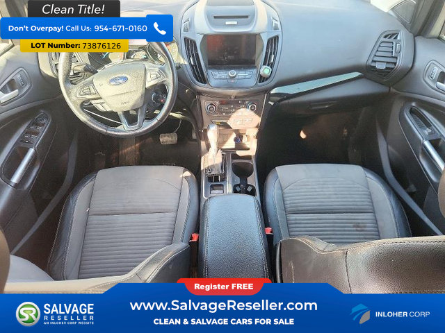 Used 2017 Ford Escape SE w/ Equipment Group 201A FWD image 11