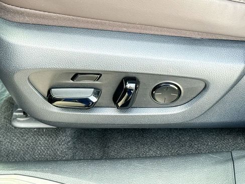 Used 2023 Lexus RX 350 FWD w/ Accessory Package (K3) image 17