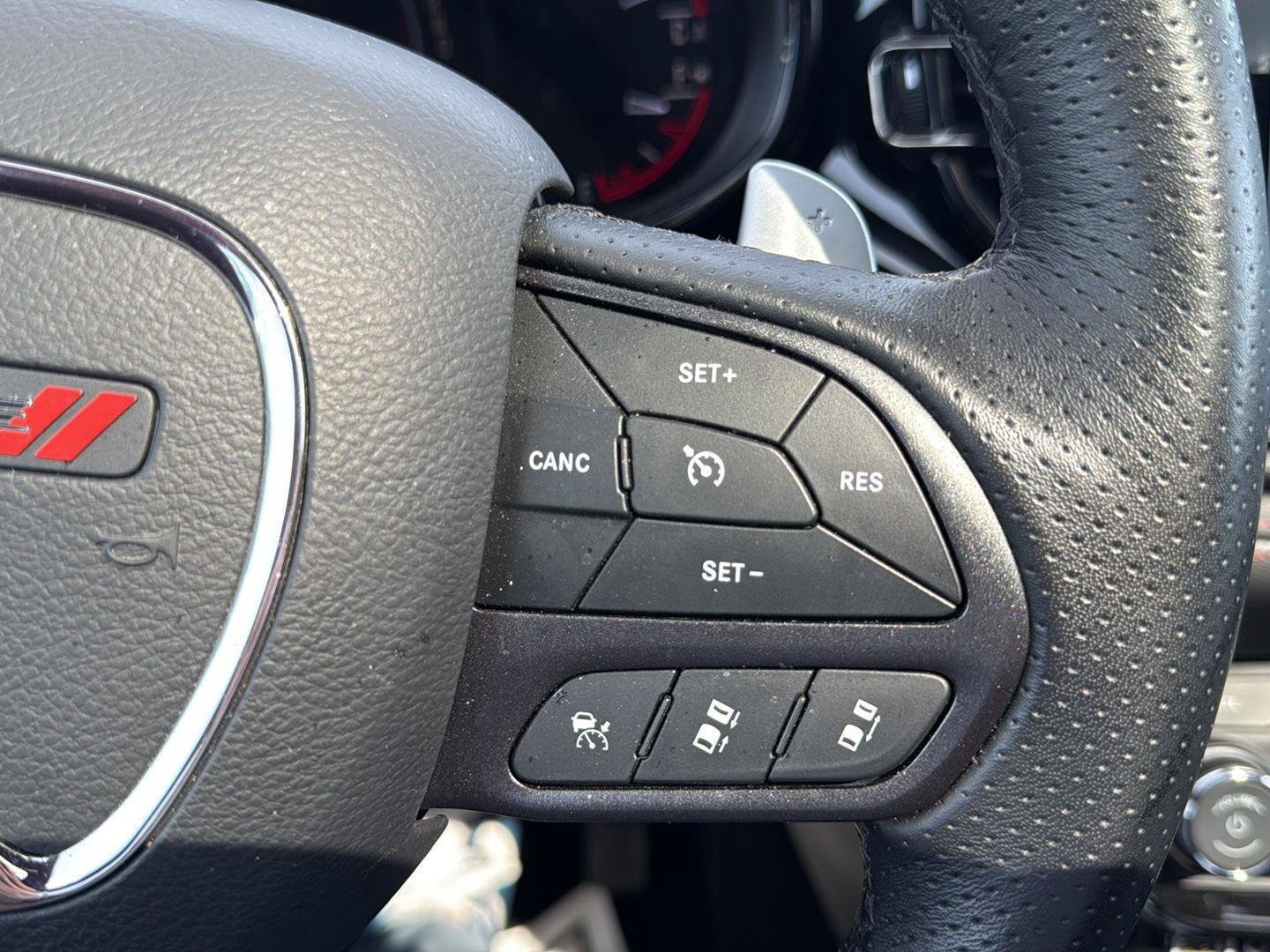 Used 2025 Dodge Durango R/T AWD/4WD image 16
