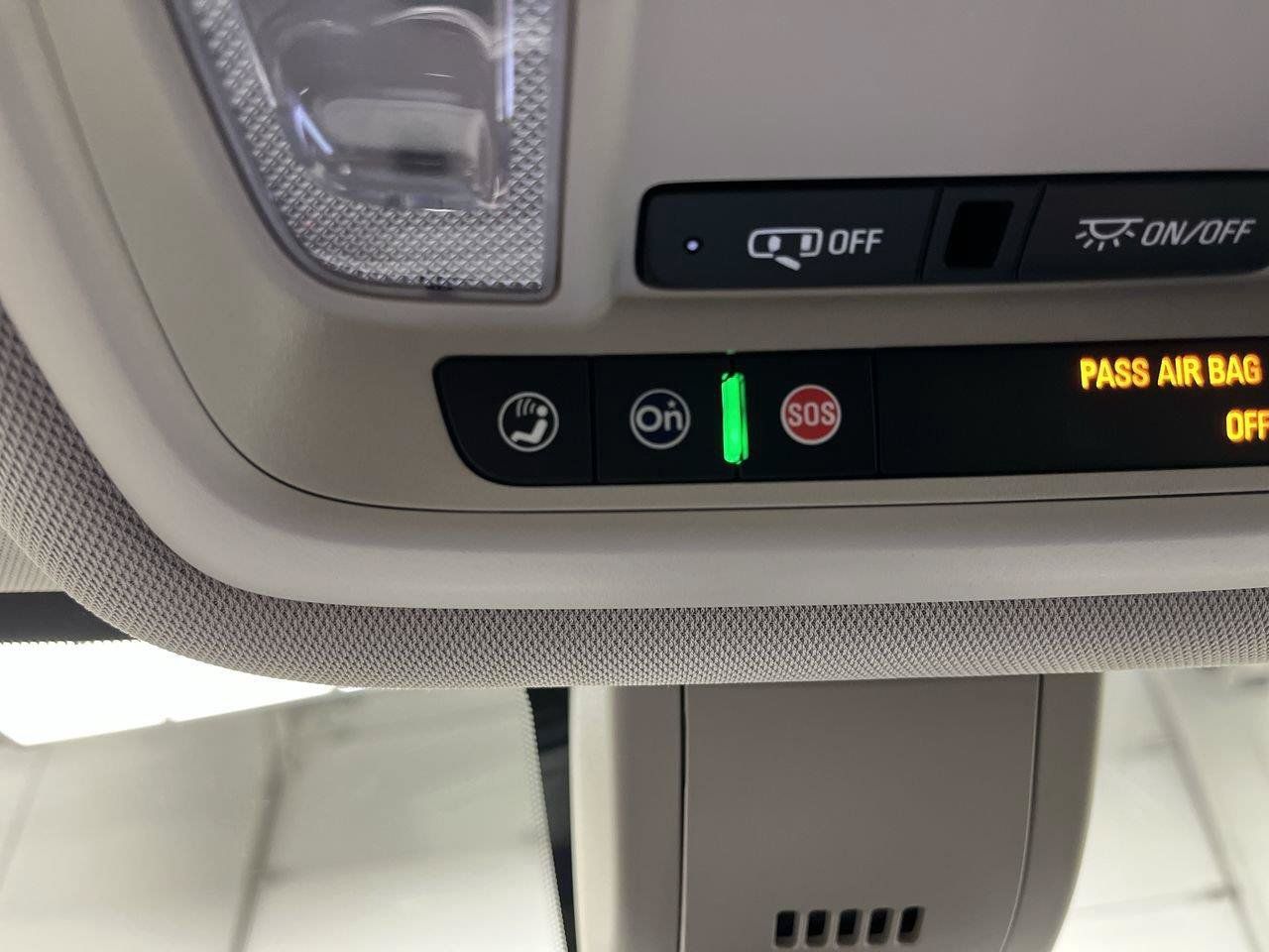 Certified 2020 Buick Regal Essence FWD image 27