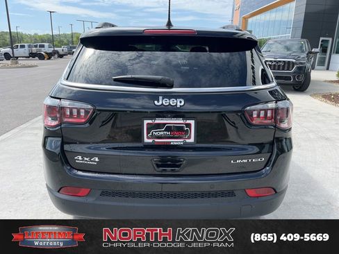 Used 2025 Jeep Compass Limited AWD/4WD image 17