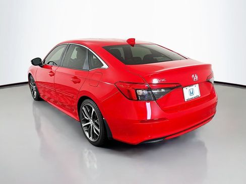Certified 2024 Honda Civic Touring image 7
