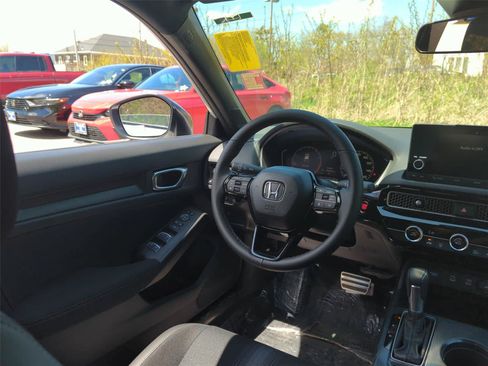 Used 2026 Honda Civic Sport image 28
