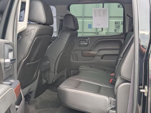 Used 2015 GMC Sierra 2500 SLT w/ Duramax Plus Package AWD/4WD image 20